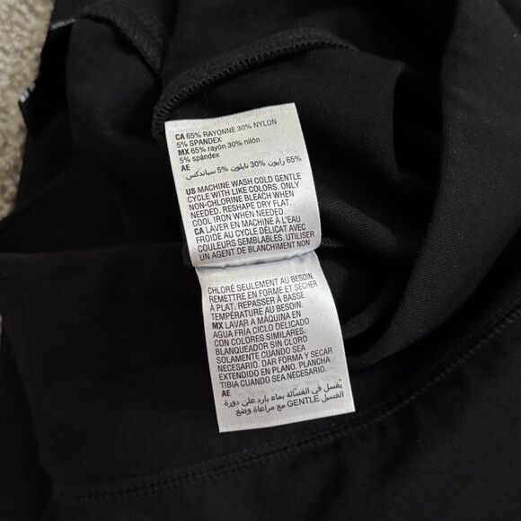 INC International Concepts Pull on Mid Rise Black Pants Stretch Leggings Size 8 - Picture 4 of 7